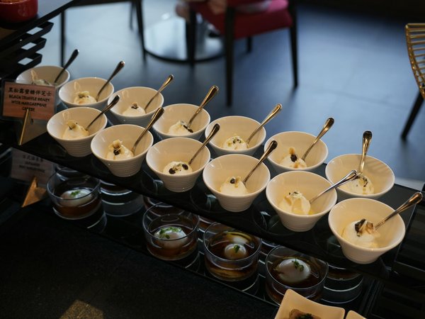Plongez dans l'univers des biscuits de Noël épicés : Recette pour des gourmandises croustillantes aux arômes réconfortants !